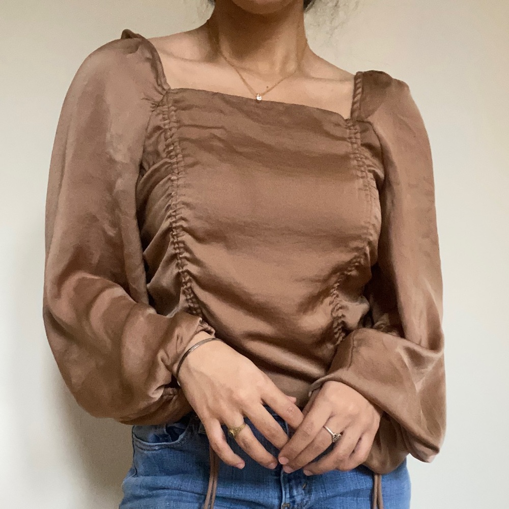 Brown top